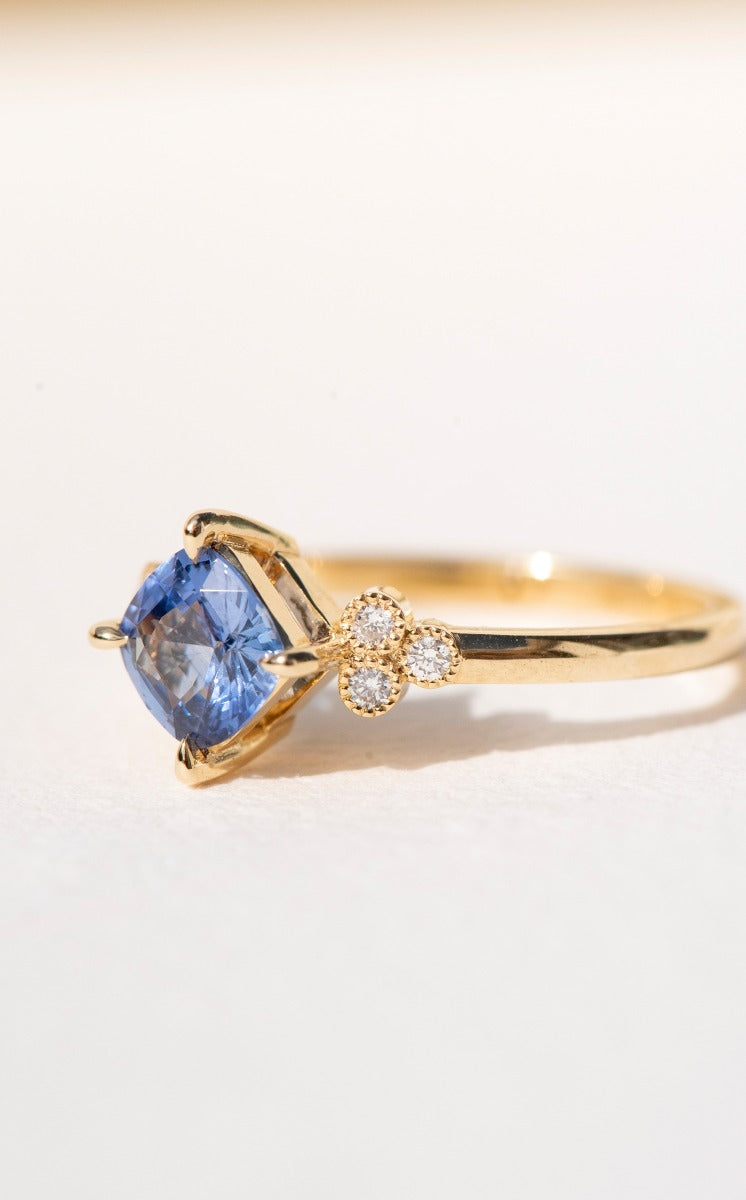 One of a Kind 383 - 18k Yellow Gold, Ceylon Sapphire