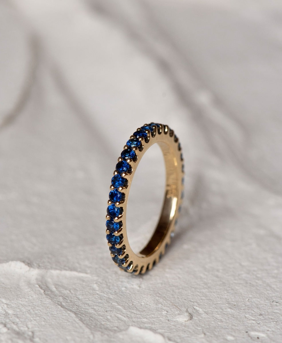 Sapphire Sempera Band - 18k Yellow Gold, Blue Sapphire