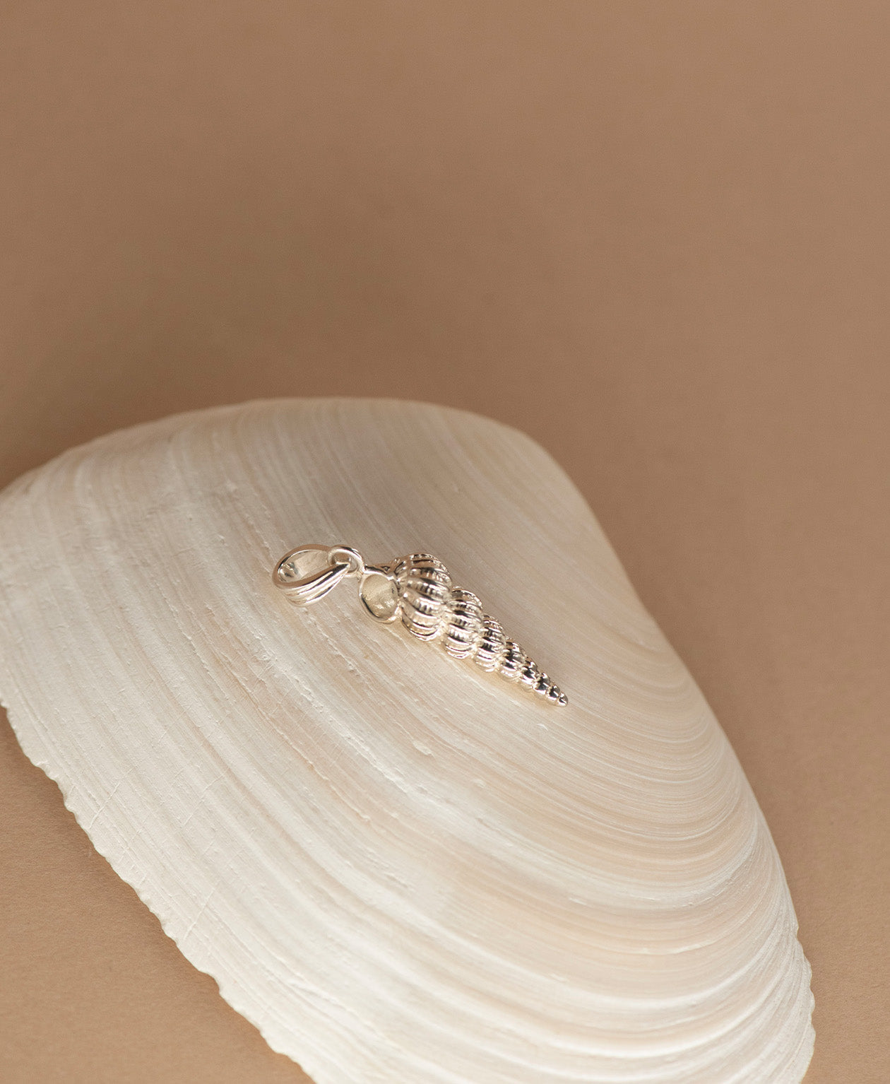 Shell Seeker Charm - 925 Sterling Silver