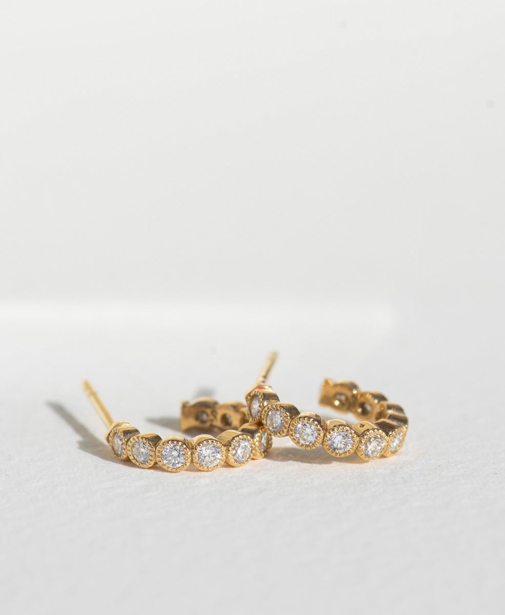 Together Hoops 2mm - 18k Yellow Gold, Lab grown Diamond