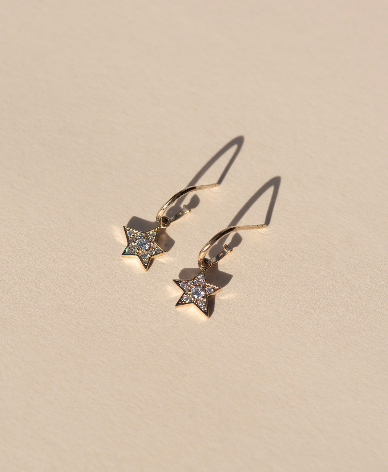Twinkle Hoops - 9k Yellow Gold, Lab grown Diamond